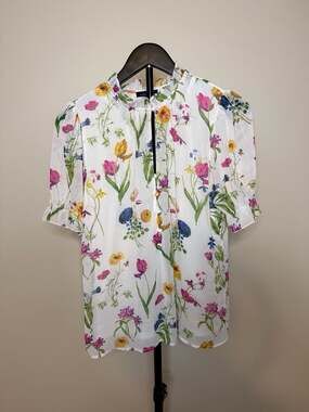 Tamara H. Women's Floral Print Short Sleeve Ruffle Neck Blouse